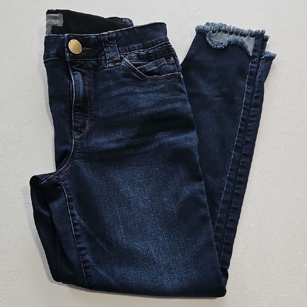 Democracy Navy Cropped Jeans with Frayed Edge